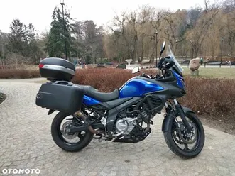 suzuki v-strom