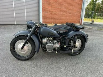 ural dnepr k750 mit 750cm³ motor und rückwärtsgang