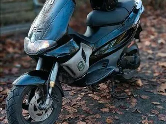 ② gilera runner 70 cc dd a klasse