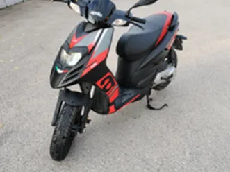 aprilia sr motard 50 cc 2021 2t