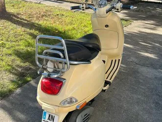 scooter 50 2 temps vespa piaggio lxv