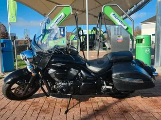 suzuki intruder c1500t black