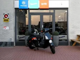vespa gtv 300 hpe akrapovic special eindejaars korting! — motoren | piaggio — marktplaats