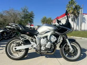 2004 yamaha fz 6