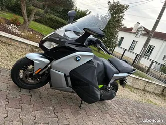 scooter bmw c-evo long range