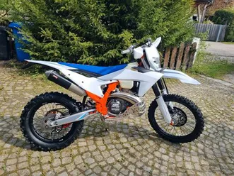 ktm exc 300 six days