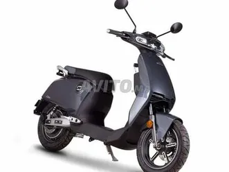 vmoto cux pro électrique australie