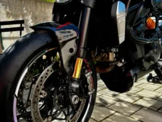 ducati monster 1200 r