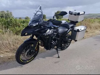 benelli trk 502 blu/azzurro