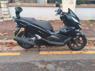 honda pcx 125cm3 abs