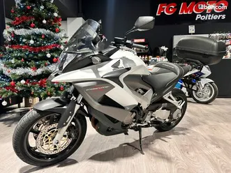 vfr 800 crossrunner 2011 * garantie jusqua 12 mois