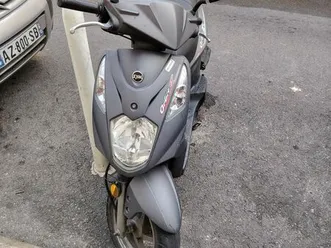 je vends mon orbit 2 en excellent état. le moteur vient d’être entièrement refait à neuf, donc le scooter est fiable, propre et prêt à rouler sans frais