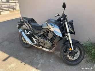 honda hornet cb750 - excellent état