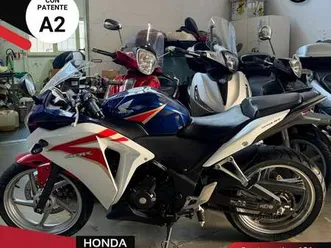 honda cbr 250 bianco