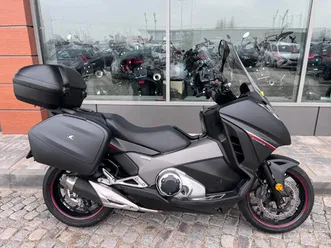 honda integra 750 abs →