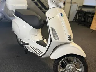scooter vespa primavera elettrica 45 neuf