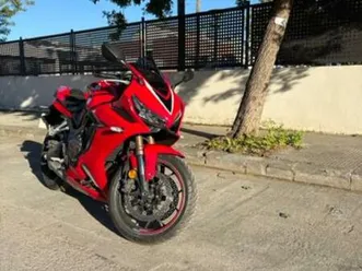 honda - cbr 650r