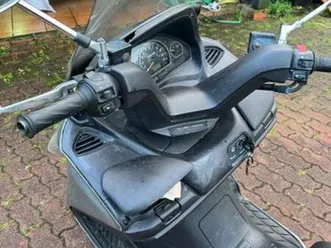 suzuki - burgman 250