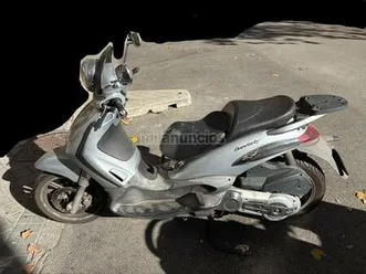 piaggio - beverly 500