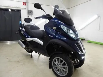 piaggio mp3 300 ie touring lt