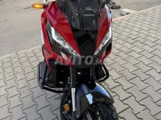 honda xadv 750 édition spéciale emportée neuf