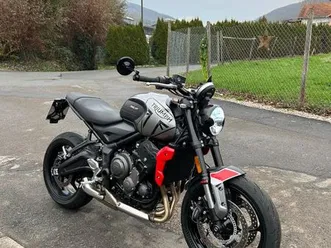 triumph trident 660 aus erster hand; neuwertiger zustand