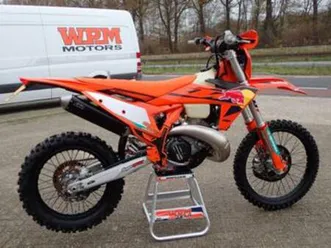 ?ktm 300 exc 2025 champion edition slechts 1953 km !! — motoren | ktm — marktplaats