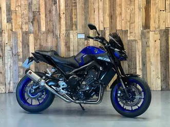 yamaha mt09 2019 lots of extras!