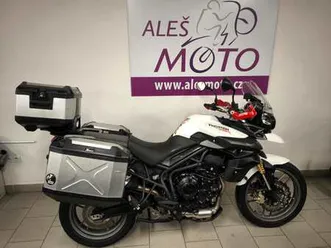 triumph tiger 800 xr