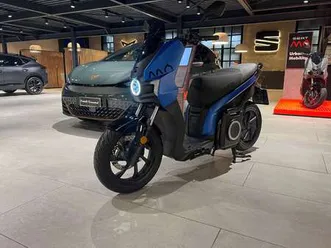seat mo escooter 125 blu