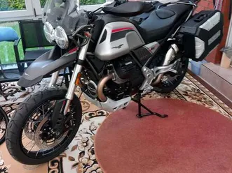 moto guzzi v85tt travel