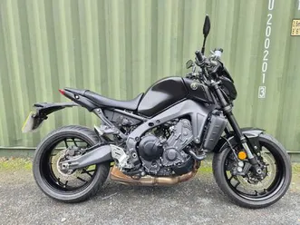 yamaha mt-09 900 hyper-naked euro 5 889 cc