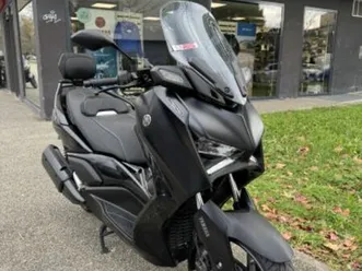 yamaha xmax 300 tech max 2024 300 cm3 | scooter | 2 550 km | 38100 grenoble