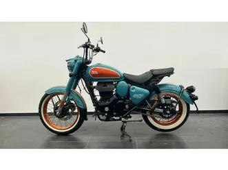 royal enfield classic 350 2025 349 cm3 | moto routière | 300 km | bleu | 38180 seyssins
