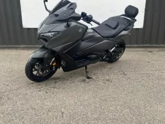 yamaha xp t-max 560 2025 560 cm3 | scooter | 5 900 km | vert | 84000 avignon