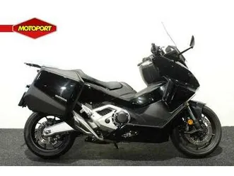 honda forza 750 zwart