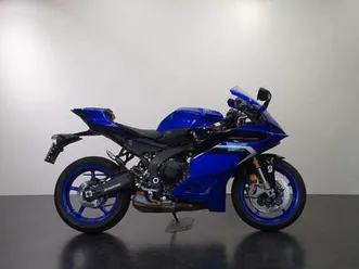 yamaha yzf-r9 blauw