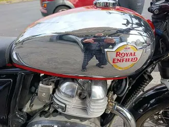 vendo-royal-enfield-interceptor-650-2021-25-usata-a-torino-codice-9890985-moto-it