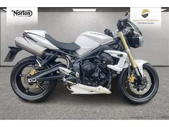 triumph street triple 675 naked petrol manual (106 ps) 675 cc