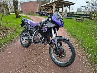 aprilia pegaso 125 zwart