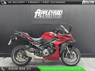 suzuki gsxs 1000 gt +