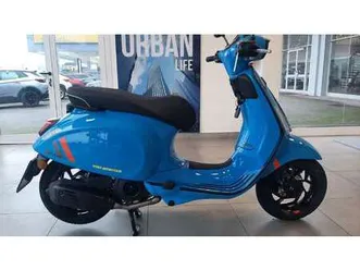 vespa 125 sprint blu/azzurro