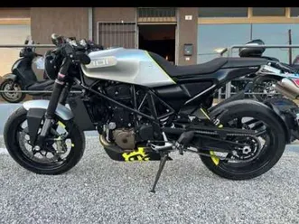 husqvarna vitpilen 701 nero