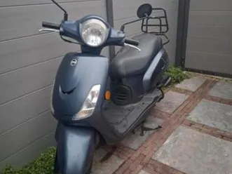 sym fiddle 2 uit 2021 - geel kenteken — scooters | sym — marktplaats