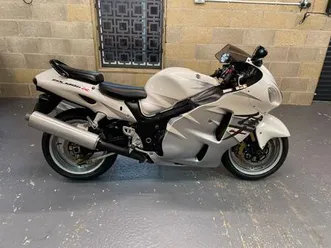 suzuki gsx1300r hayabusa 1299 cc