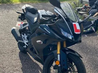 yamaha, r125, 2022, 124 (cc) low mileage