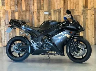 yamaha yzf r1 2008 only 18,794 miles