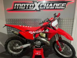 2024 gas gas ec 250 road registered....28 hours.....£5995....moto x change