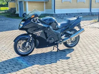 1100 xx super blackbird