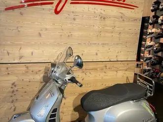 vespa gts 250 inkl. träger+scheibe // schnäppchen